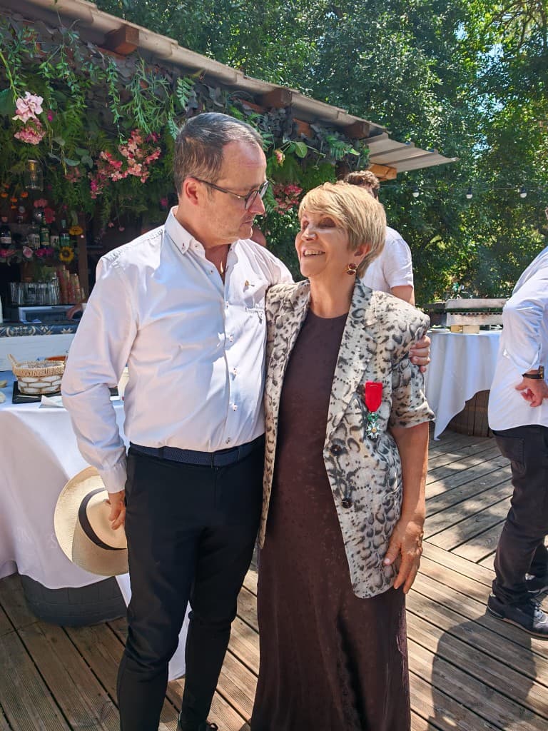 Jean-Noël Sanchez et Adriana MINCHELA, le jour de la remise de la Légion d'honneur.