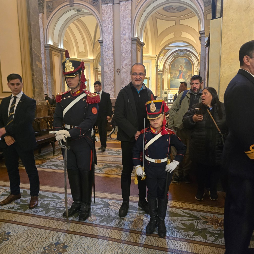 Hommage aux grenadiers à cheval, garde du mausolée de San Martín